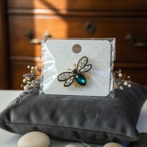 Mint Teal and Gold Tone Bee Brooch